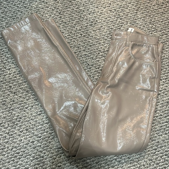 Abercrombie 90s Relaxed Patent Leather Pants - Picture 4 of 4